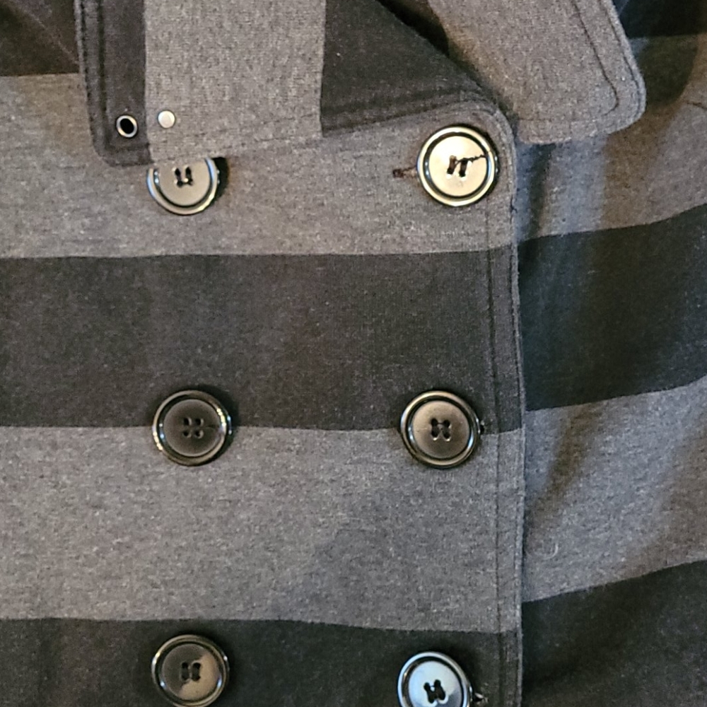 Stretchy striped peacoat with snap pickets - Picture 6 of 8